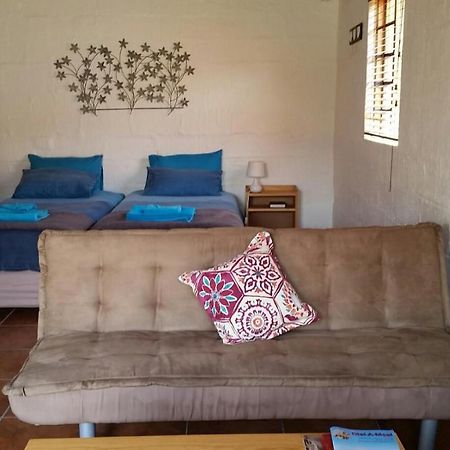 Walvis Bay Backpackers & Self-Catering Leilighet Eksteriør bilde